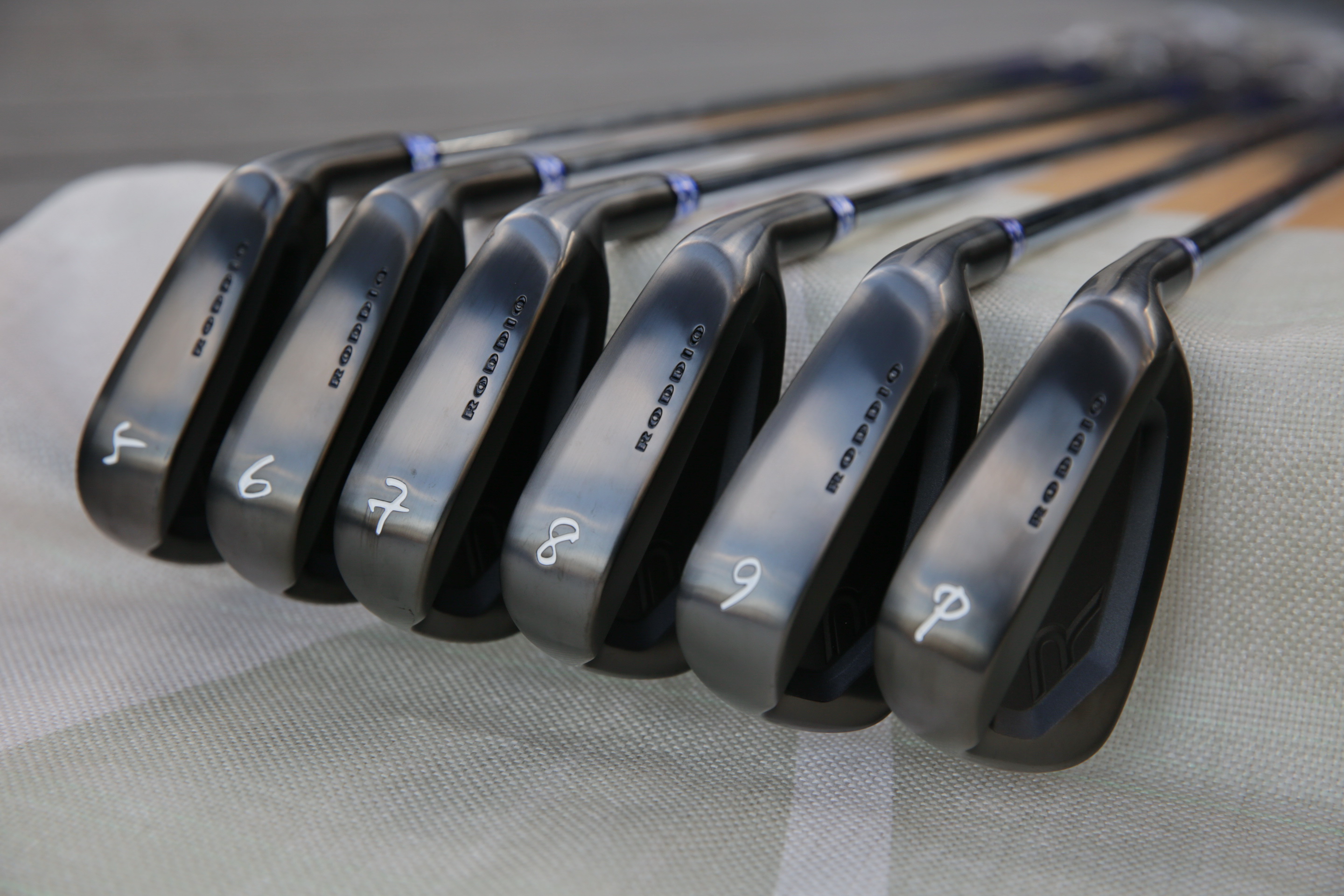 黑色力量-小蜜蜂 Roddio DLC MC