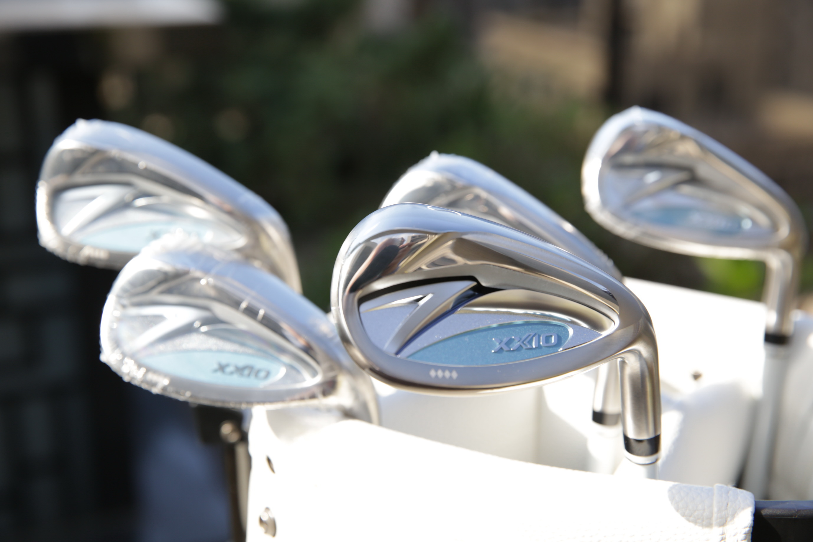 XXIO 全新款- XXIO14 女用鐵桿