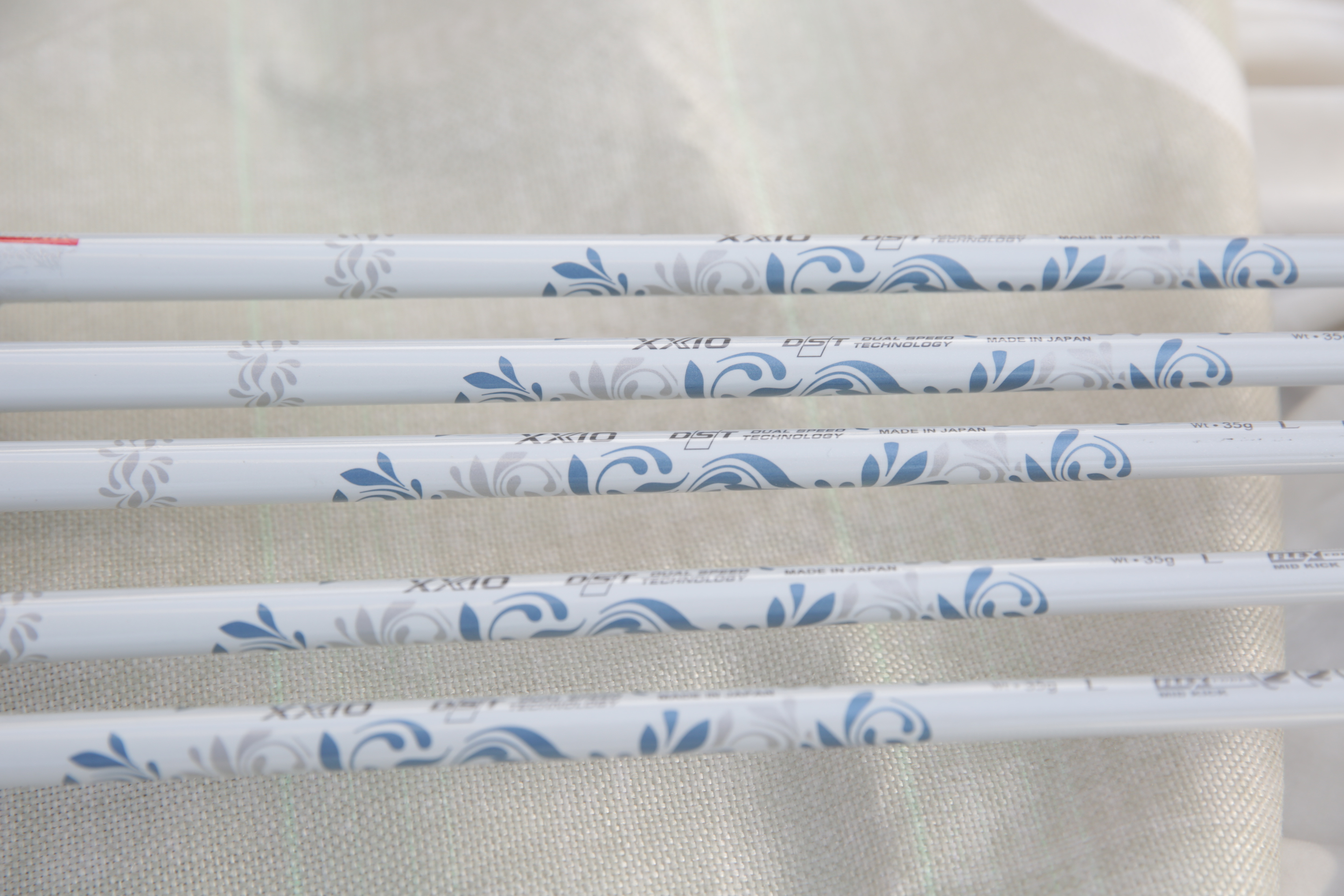 XXIO 全新款- XXIO14 女用鐵桿